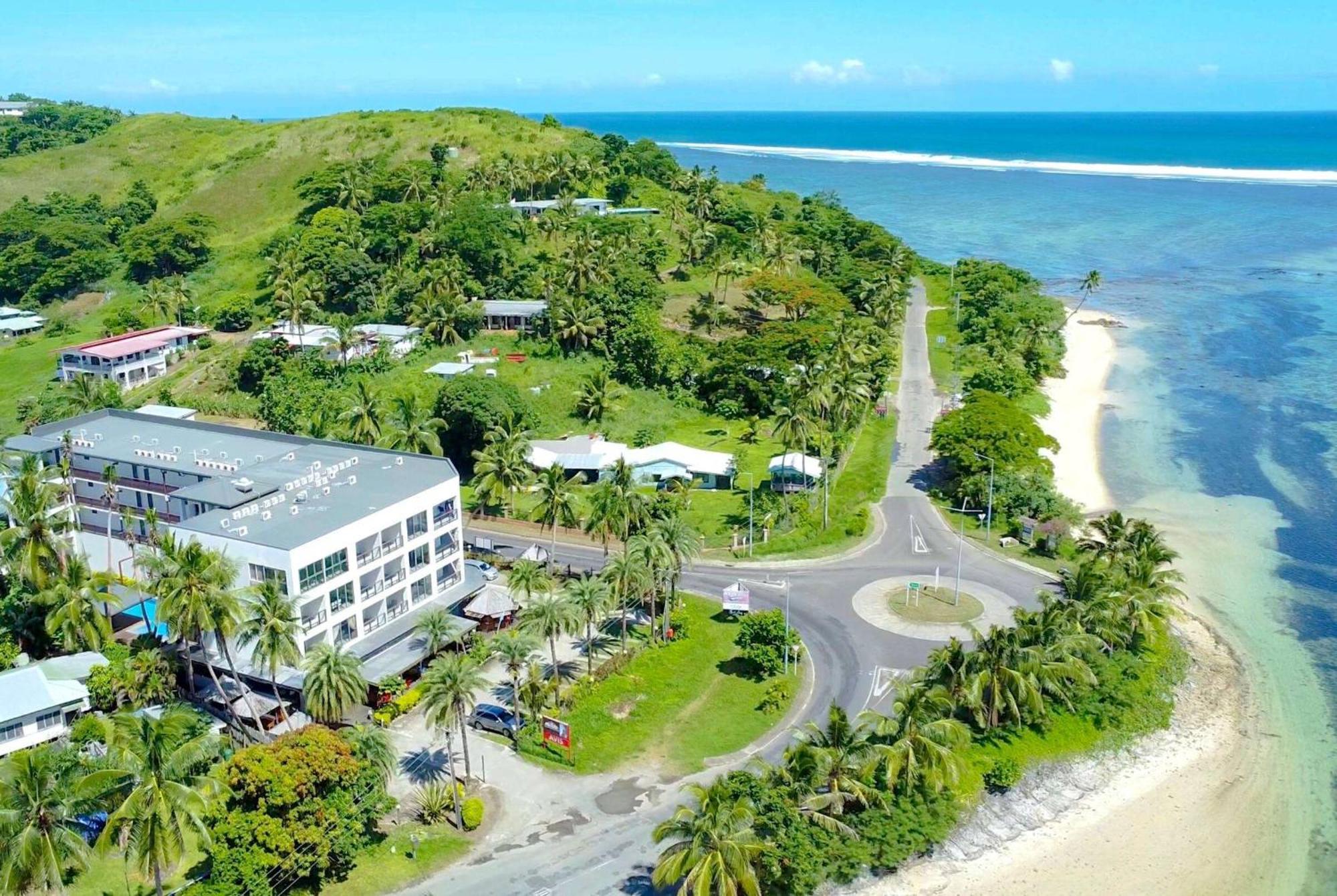 Ramada Suites By Wyndham Seafront Coral Coast Korotogo Exterior foto